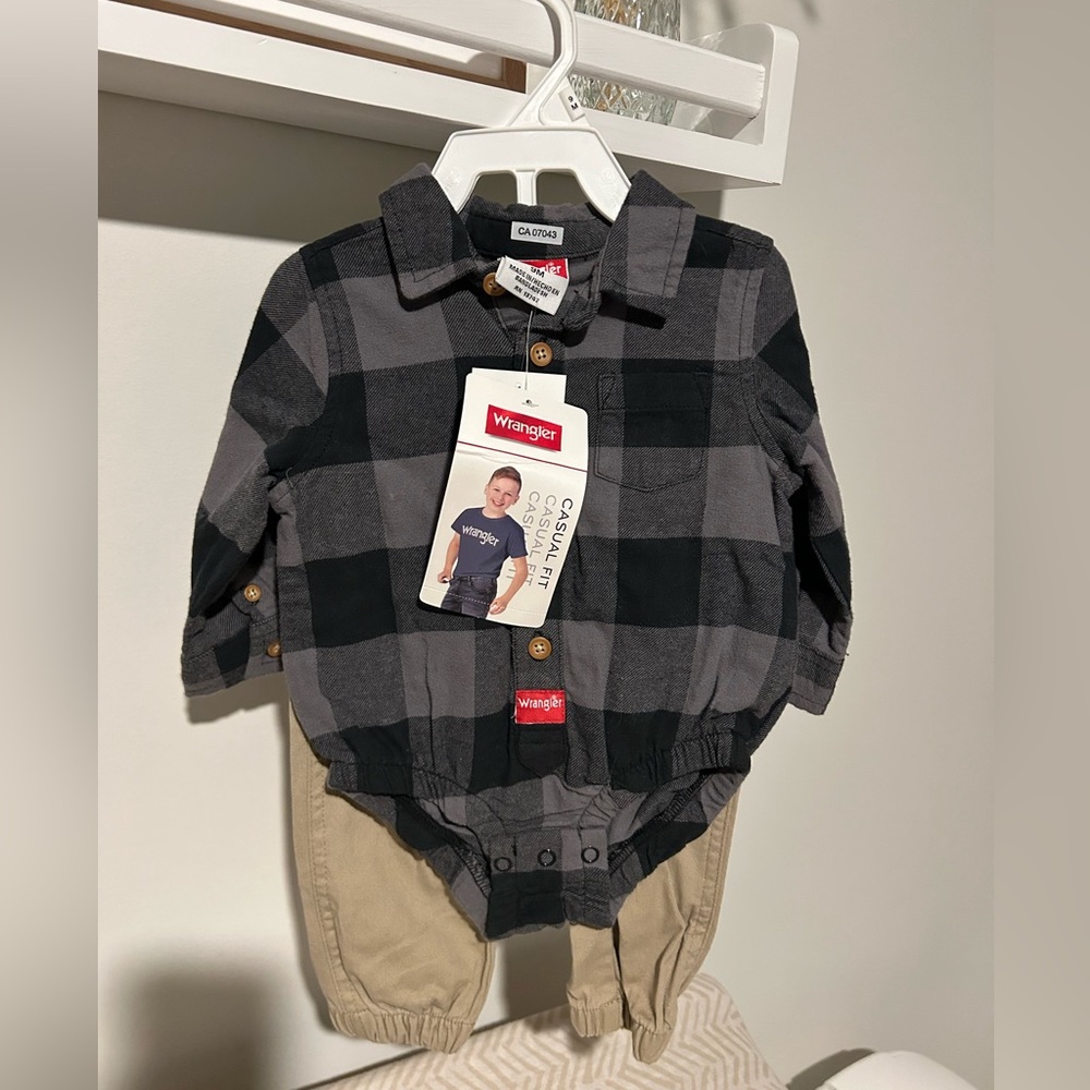 Wrangler brand matching set- 9M, new with tags